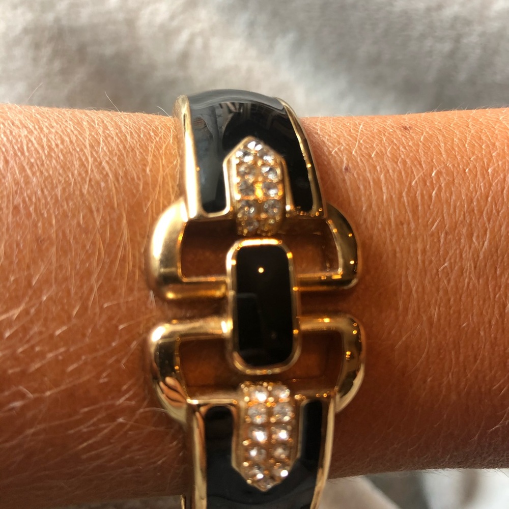 Stella & Dot black, gold and stone bracelet